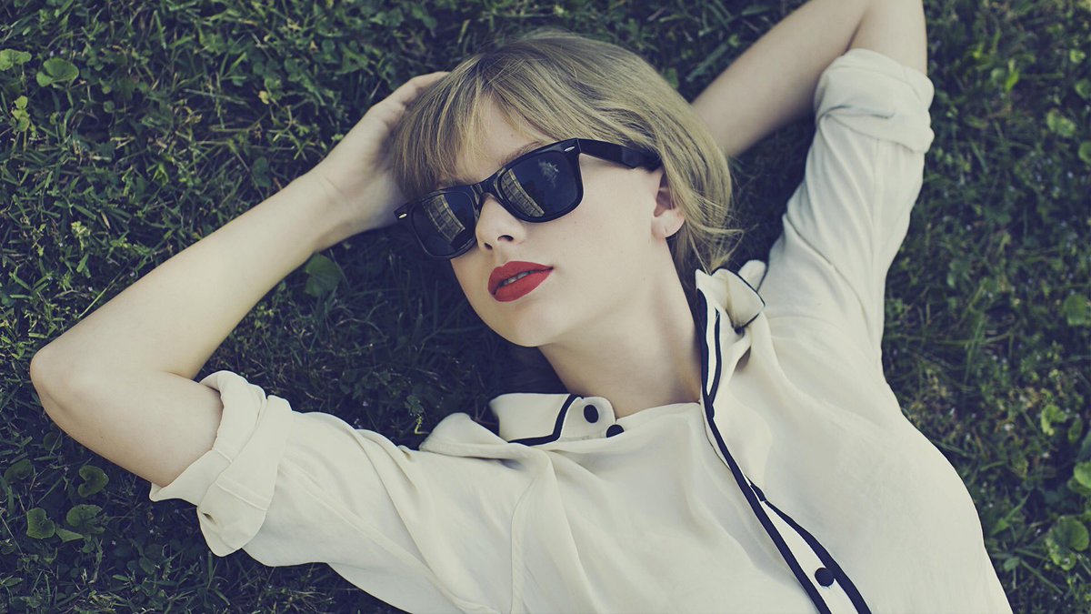 A Second Glance at Taylor Swift’s ‘Red’